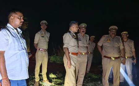 अयोध्या में पुलिस अधिकारियों ने सुरक्षा व्यवस्था का जायजा लिया:एमीघाट पर बैरिकेडिंग, प्रकाश, यातायात प्रबंधन पर एसपी ने दिए निर्देश
