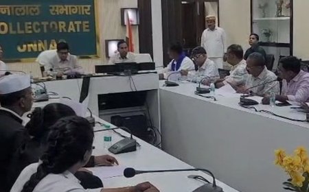 उन्नाव में 92 पोलिंग बूथ कम हुए:DM ने राजनीतिक दलों को जानकारी दी, 17,950 नए मतदाता जुड़े, पोलिंग सेंटर बढ़कर 1684 हुए