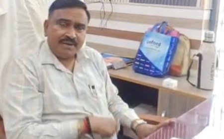 पटियाली BDO कमीशनखोरी वीडियो मामले में निलंबित:जांच रिपोर्ट शासन को मिलते ही हुई कार्रवाई, जिले में मचा हड़कंप