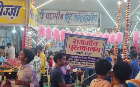 हापुड़ रामलीला मेले में 35 लाख की अवैध वसूली:डीएम से शिकायत, सरकारी जमीन पर दुकानें लगाने का भी मुद्दा उठाया