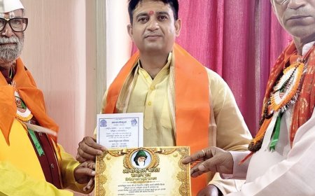 डॉ. विद्यासागर उपाध्याय को 'आचार्य विनोबा भावे स्मृति सम्मान':हरिद्वार में सम्मानित हुए बलिया के प्रख्यात दार्शनिक और साहित्यकार