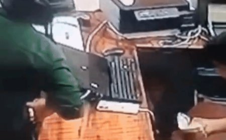 गाड़ी छुड़ाने का झांसा देकर किशोर से 15 हजार ठगे:रहीमाबाद में सफेद स्कूटी से पहुंचा था; सीसीटीवी में रिकॉर्ड हुई घटना