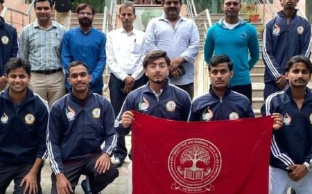भाषा विश्वविद्यालय की बास्केटबॉल टीम रवाना:पटियाला में नॉर्थ जोन इंटर प्रतियोगिता, खेल परिषद अधिकारियों ने बढ़ाया उत्साह