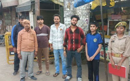 मैनपुरी में पुलिस का 'गुड मॉर्निंग' अभियान:मॉर्निंग वॉक पर निकले लोगों से किया संवाद, सुरक्षा का दिलाया भरोसा