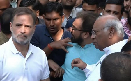 जंतर-मंतर पर राहुल गांधी का बड़ा ऐलान, ज्ञानेश कुमार के इस्तीफे की मांग