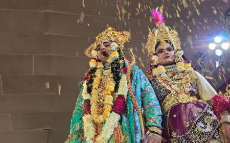 भगवान राम ने तोड़ा धनुष:जनक दुलारी ने पहनाई वर माला, वृंदावन में चल रही रामलीला में हुआ धनुष यज्ञ का मंचन
