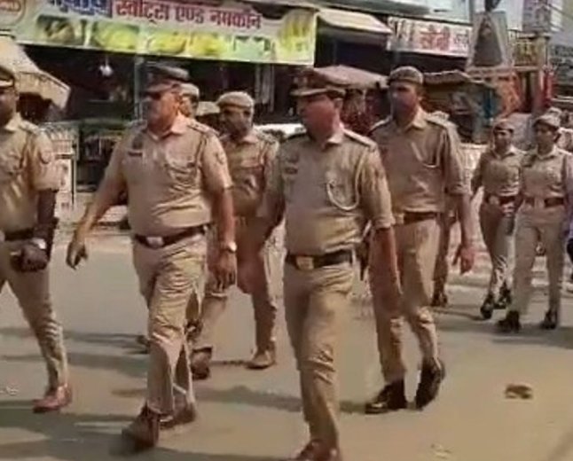 अहमदगढ़ में छात्राओं ने निकाली रैली:मिशन शक्ति अंतर्गत सिखाए सुरक्षा नियम, हेल्पलाइन नंबरों से कराया गया अवगत