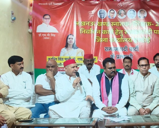 सपा सांसद बोले-मुख्य चुनाव आयुक्त सिर्फ भाजपा की सुनते हैं:इस्तीफा दें, एसपी सिंह का दावा- भाजपा के 80 विधायक सपा के संपर्क में